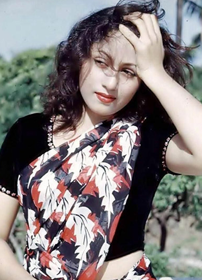 The Bollywood Beauty Queen Madhubala Rare Photos - Sakshi19