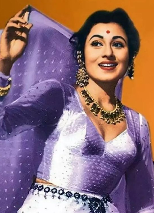 The Bollywood Beauty Queen Madhubala Rare Photos - Sakshi21