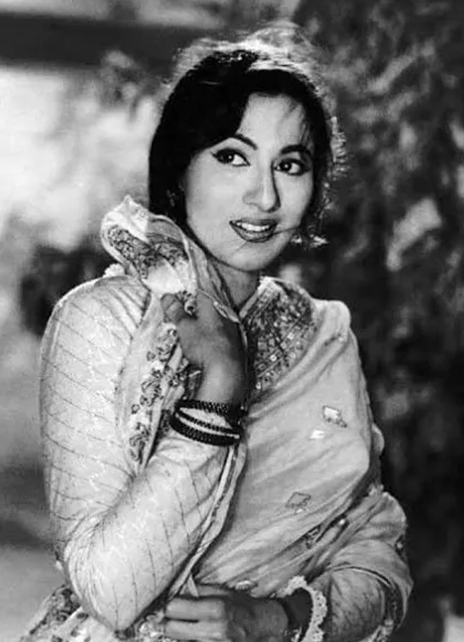 The Bollywood Beauty Queen Madhubala Rare Photos - Sakshi14