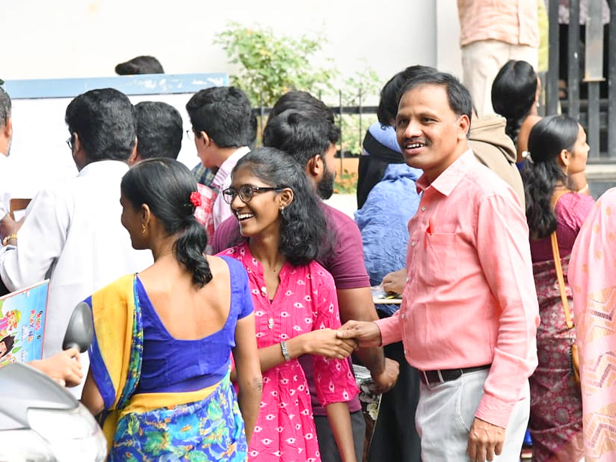 Andhra pradesh And Telagana SSC Exams Started Photos - Sakshi20