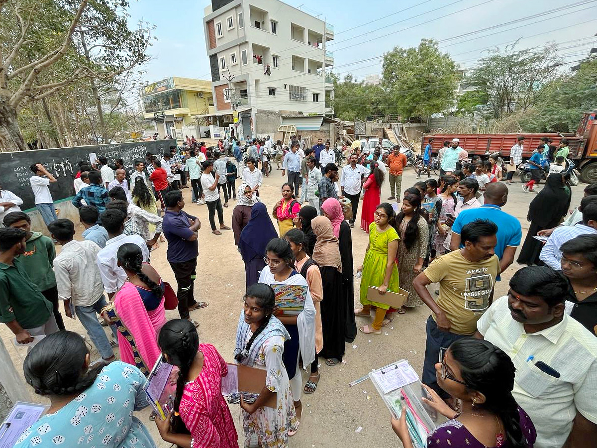 Andhra pradesh And Telagana SSC Exams Started Photos - Sakshi7