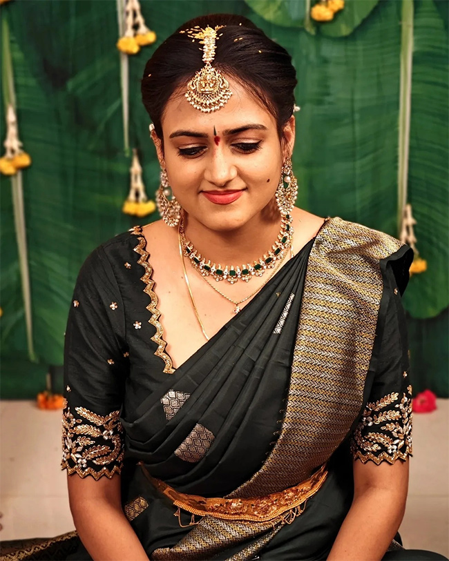 Singer Harika Narayan Wedding Photos - Sakshi10