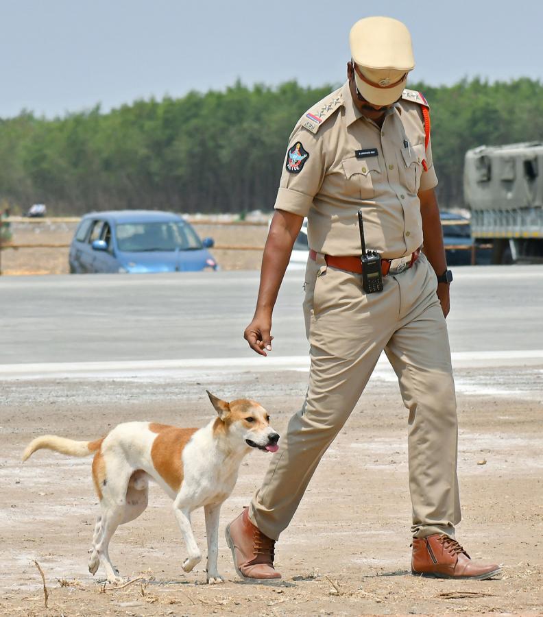 Traffic Curbs Today for Trial Landing of IAF jet on NH-16 in Bapatla District - Sakshi11