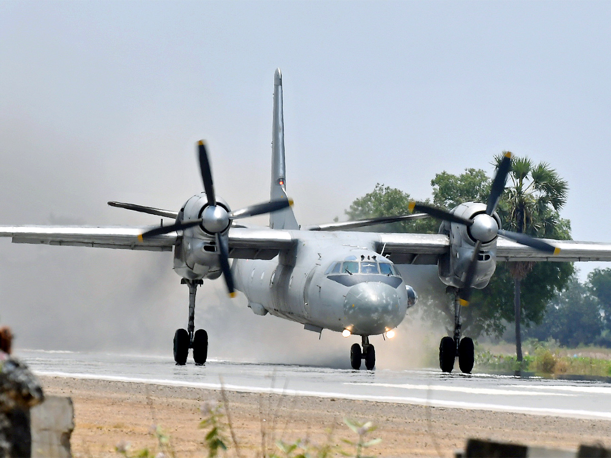 Traffic Curbs Today for Trial Landing of IAF jet on NH-16 in Bapatla District - Sakshi2