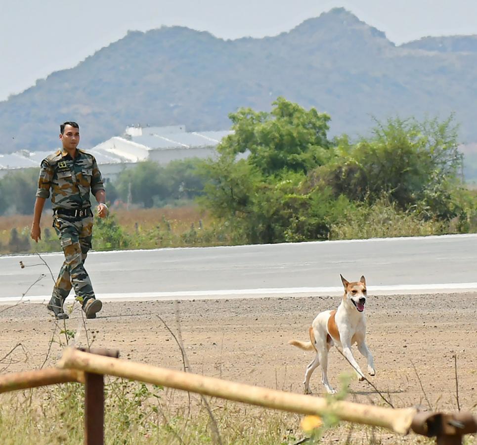 Traffic Curbs Today for Trial Landing of IAF jet on NH-16 in Bapatla District - Sakshi21