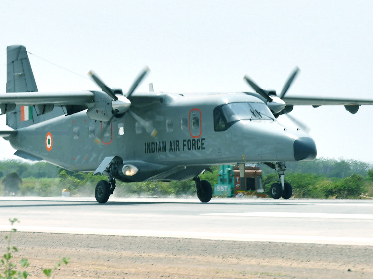 Traffic Curbs Today for Trial Landing of IAF jet on NH-16 in Bapatla District - Sakshi5