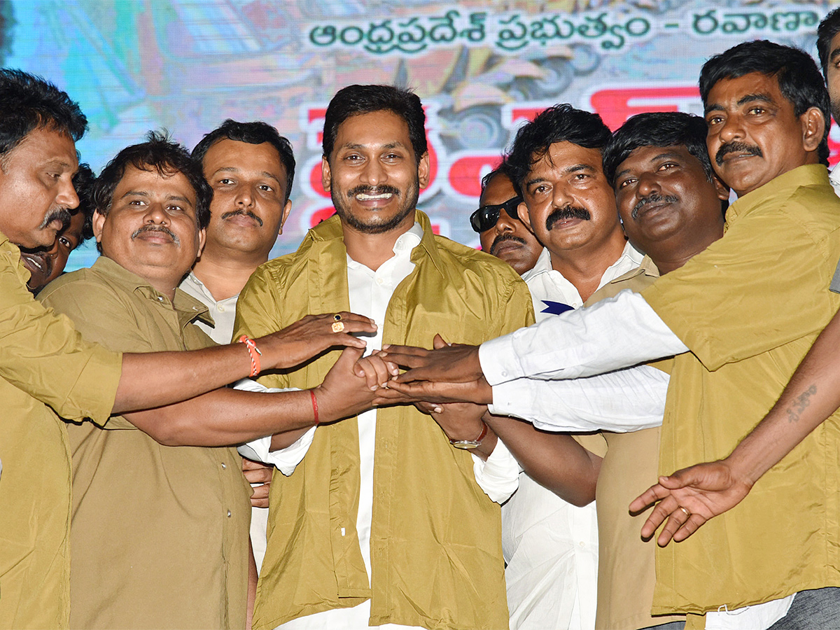 CM YS Jagan Launches Various Schemes Photos - Sakshi2