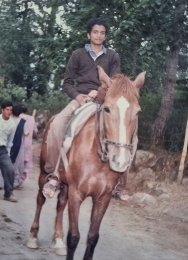 Rare Photos Of Tollywood Industry Actor And Director Avasarala Srinivas - Sakshi9