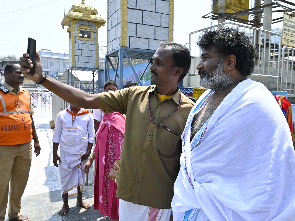 Tollywood Celebrities Special Prayers At Tirumala Tirupati Photos - Sakshi8