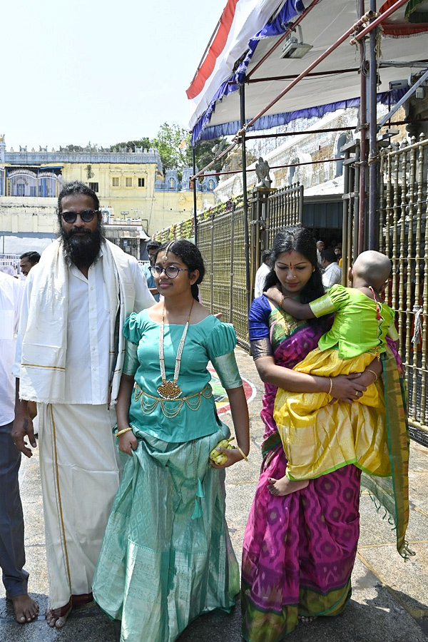 Tollywood Celebrities Special Prayers At Tirumala Tirupati Photos - Sakshi9