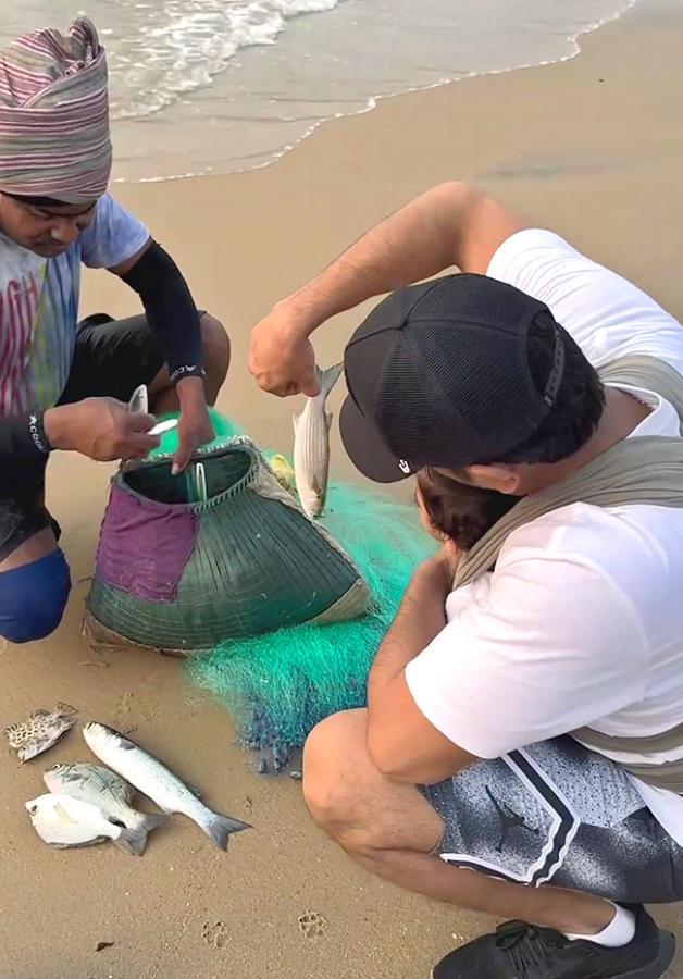 Ram Charan And Upasana Konidela Give First Beach Experience To Klin Kaara, Photos Gallery - Sakshi5