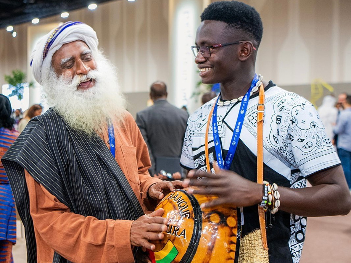 sadhguru jaggi vasudev hd images - Sakshi10