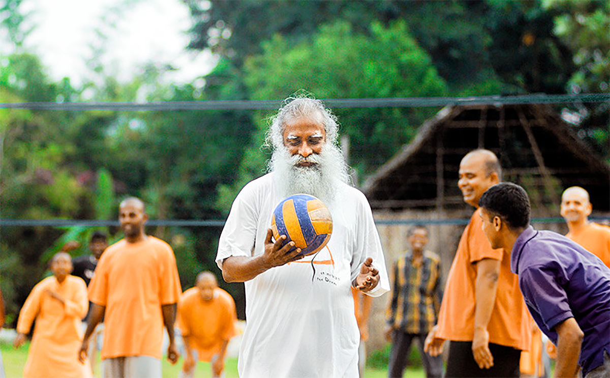 sadhguru jaggi vasudev hd images - Sakshi15