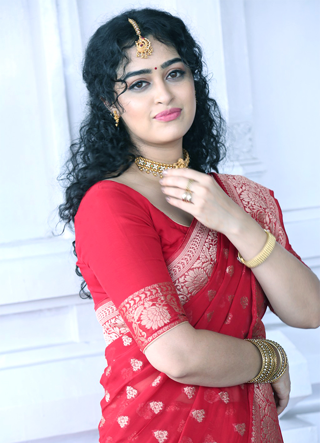 Actress Apsara Rani hot photoshoot - Sakshi10