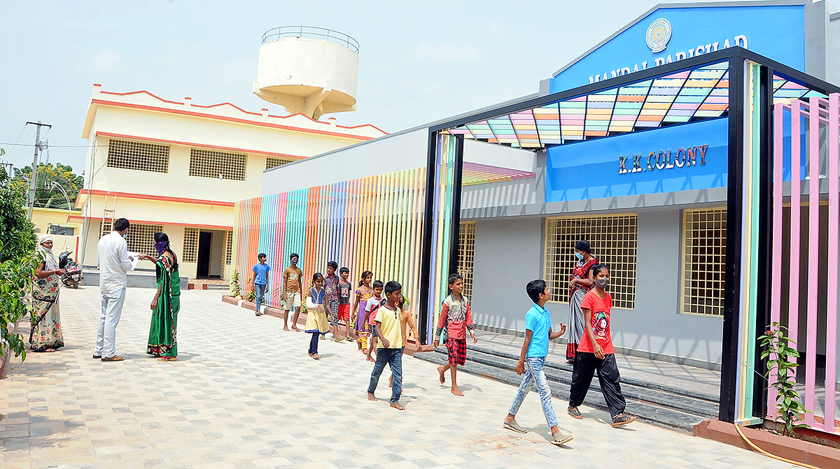 Andhra Pradesh Government schools To Get New - Sakshi31