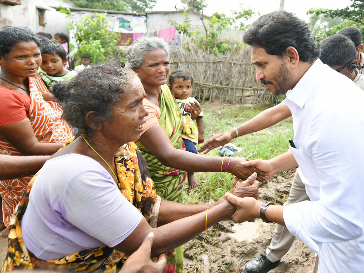 CM Jagan humanity and helping hand towards poor people - Sakshi12