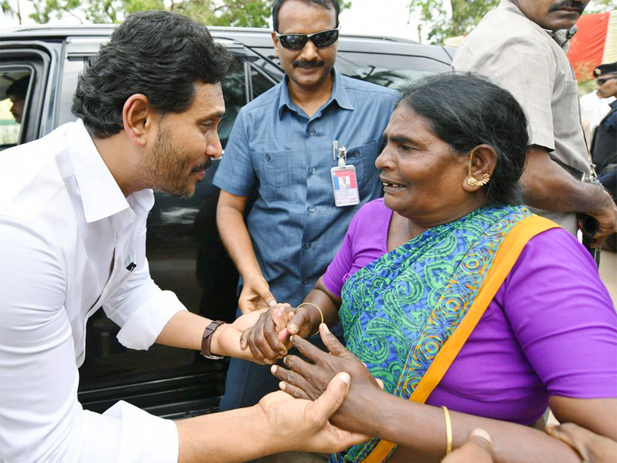 CM Jagan humanity and helping hand towards poor people - Sakshi32