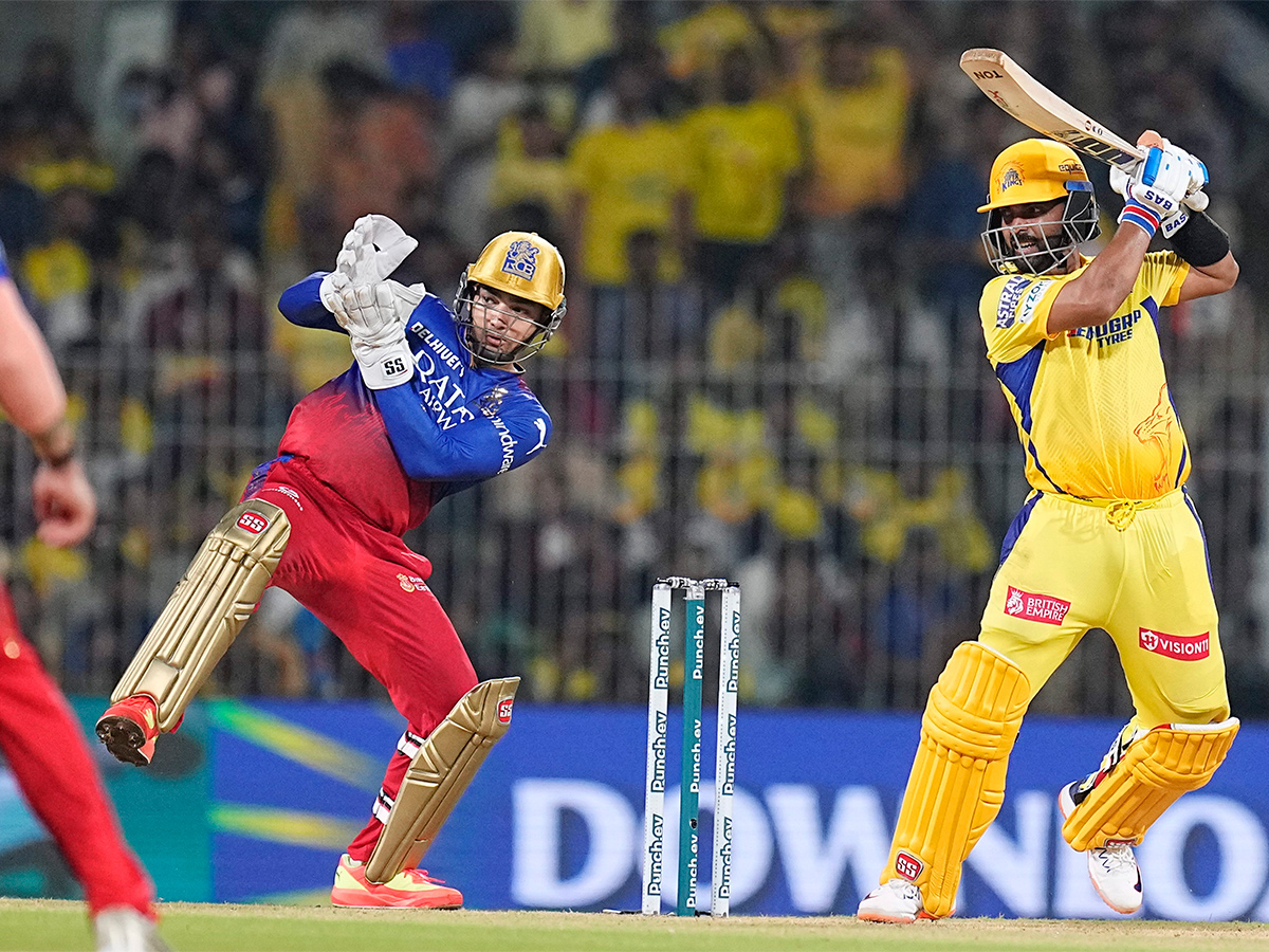 cricket match between Chennai Super Kings and Royal Challengers Bengaluru - Sakshi13