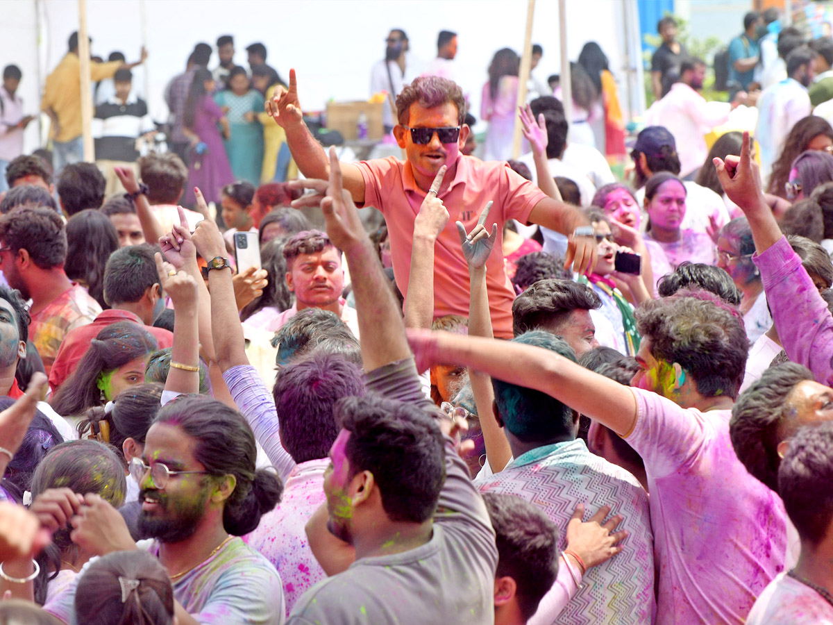 Hyderabad: Holi Celebrations at Huda Playground Photos - Sakshi14