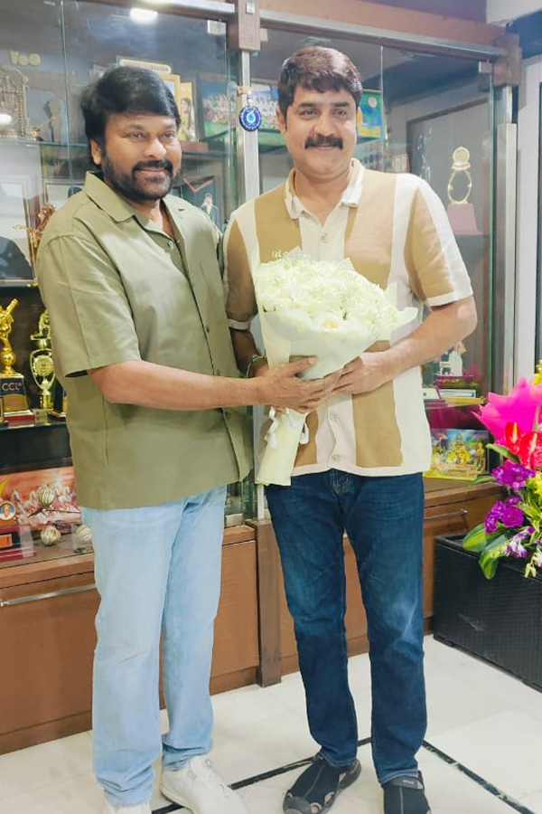 Megastar Chiranjeevi Celebrated Actor Srikanth Birthday Photos - Sakshi4