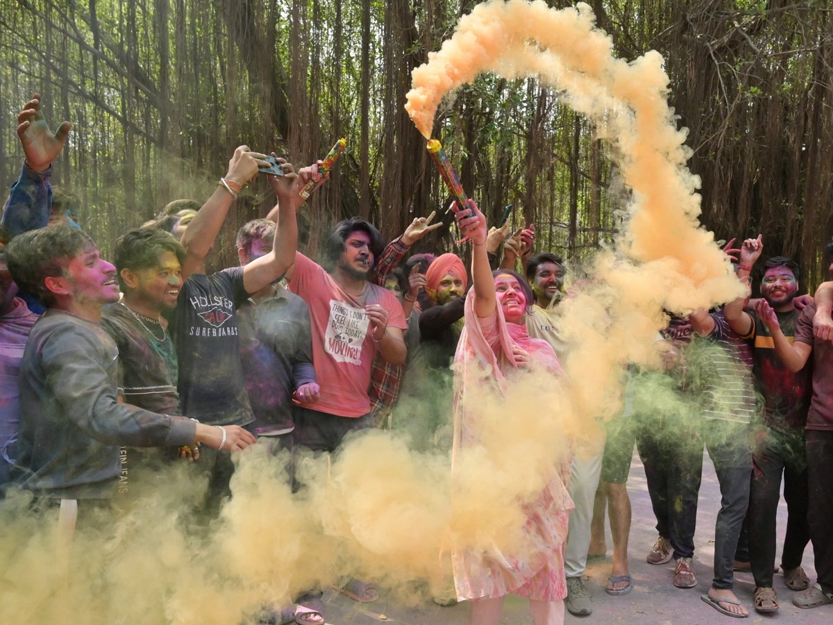 Holi Celebrations: Amritsar Immersed In Colors - Sakshi11