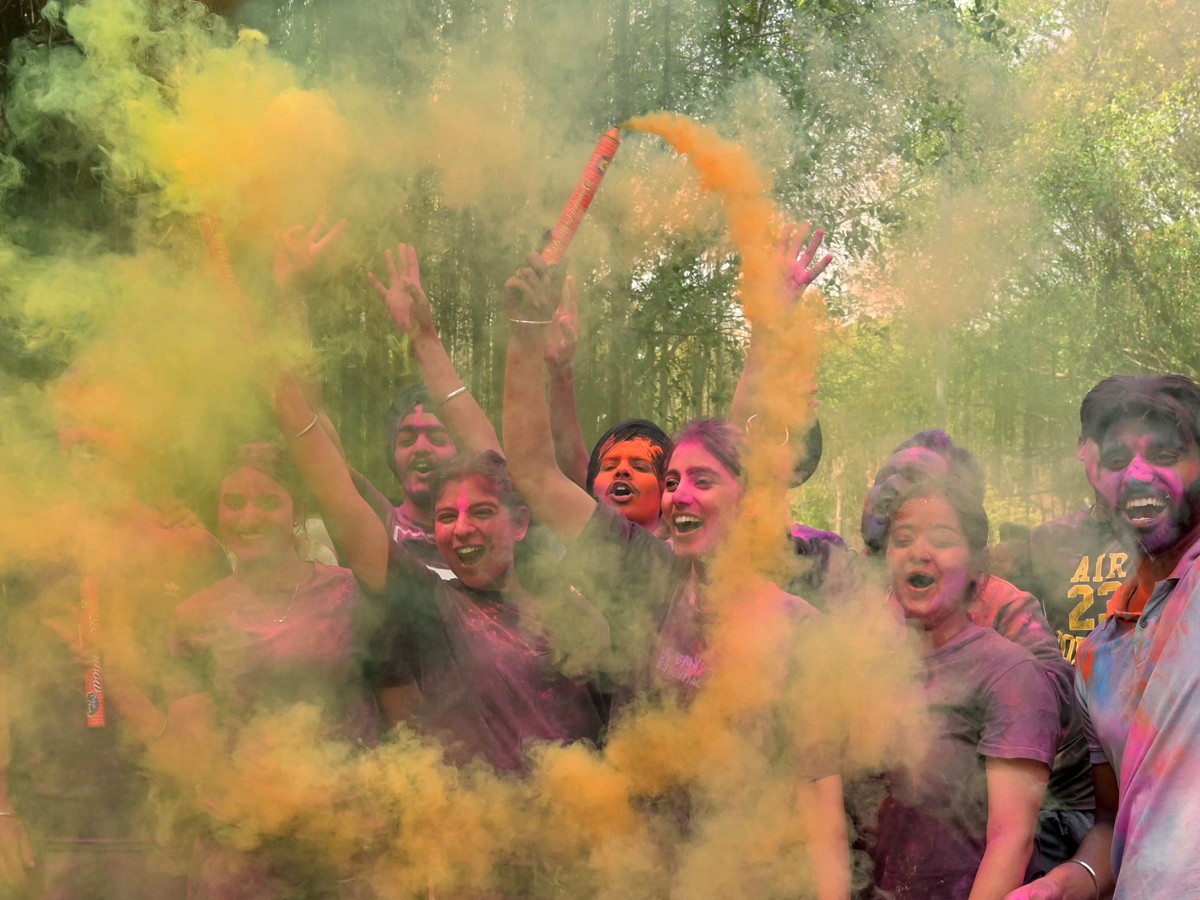 Holi Celebrations: Amritsar Immersed In Colors - Sakshi7