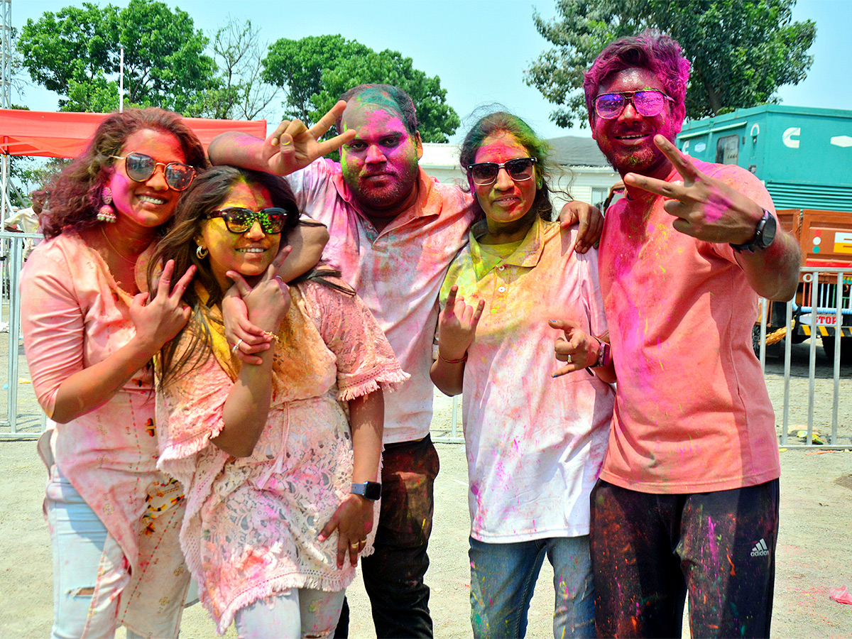 Holi 2024 Celebration in Hyderabad Photos - Sakshi14