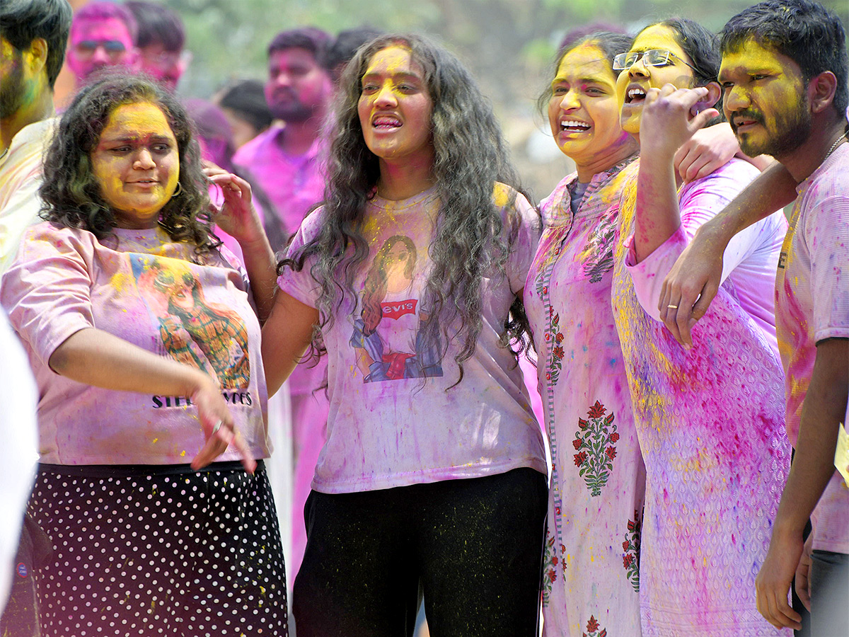 Holi 2024 Celebration in Hyderabad Photos - Sakshi20