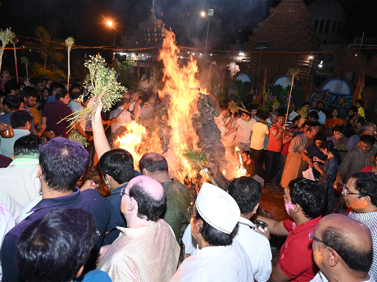 Holi 2024 Celebration in Hyderabad Photos - Sakshi22