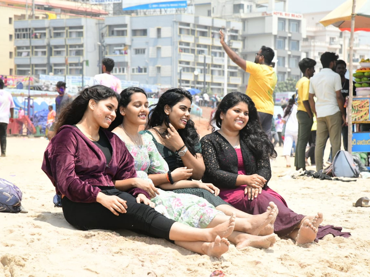 Holi Celebrations at Vizag RK Beach - Sakshi13