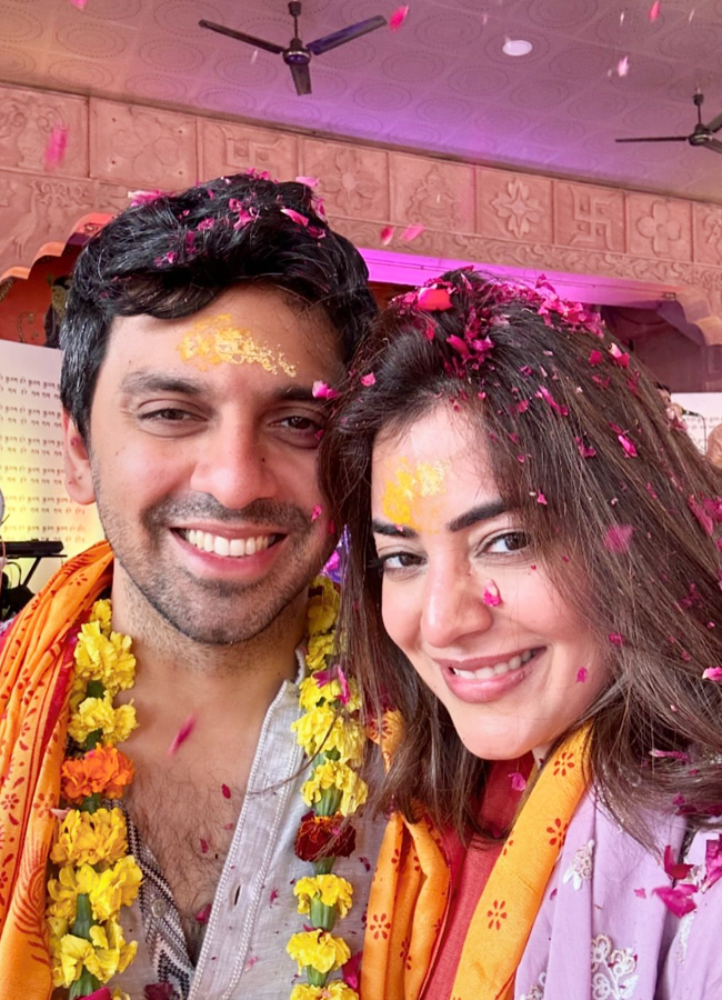 Celebrites Holi Celebrations Photo Gallery - Sakshi7