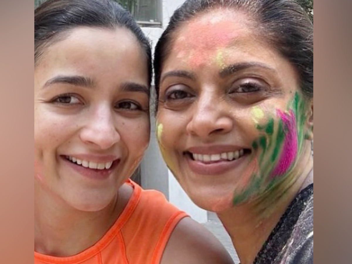 Celebrities Holi Celebrations Photo Gallery Goes Viral - Sakshi24