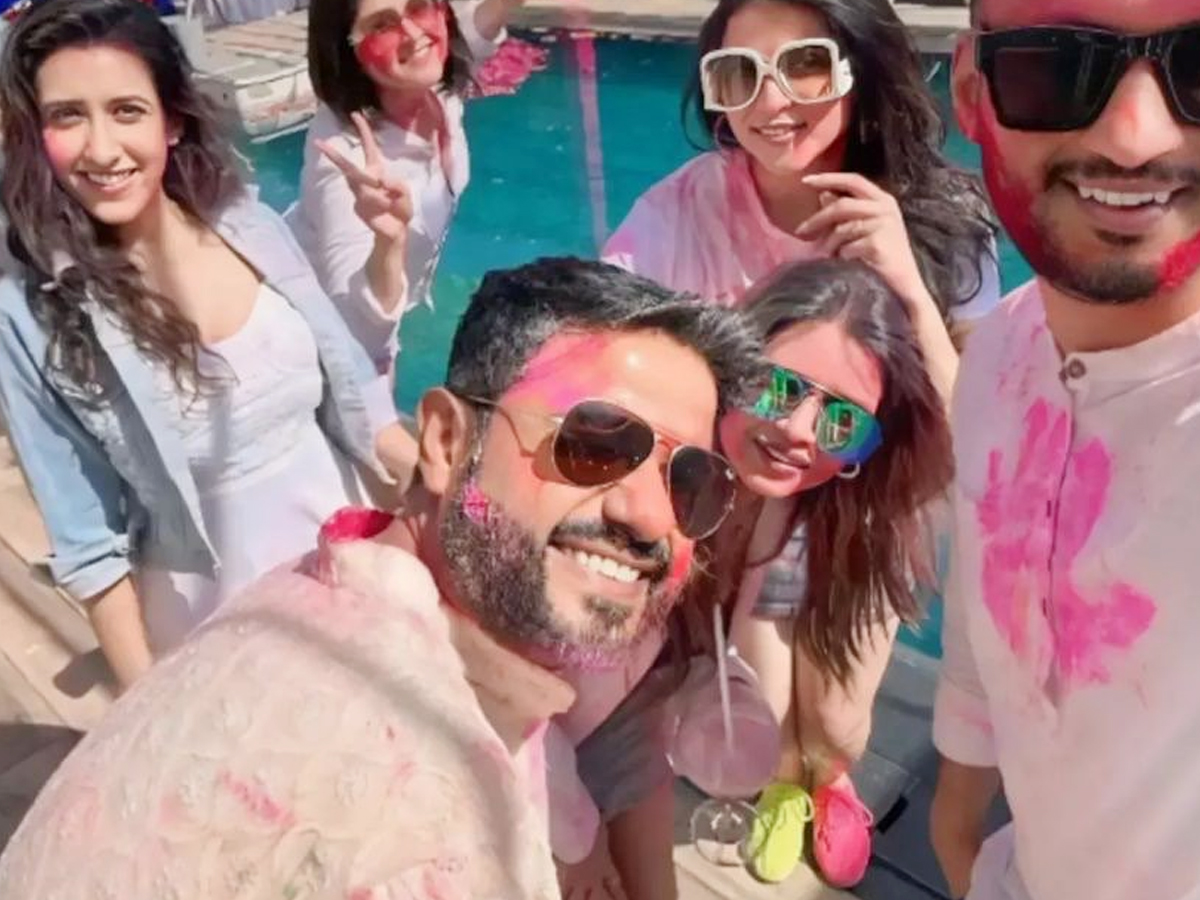 Celebrities Holi Celebrations Photo Gallery Goes Viral - Sakshi30