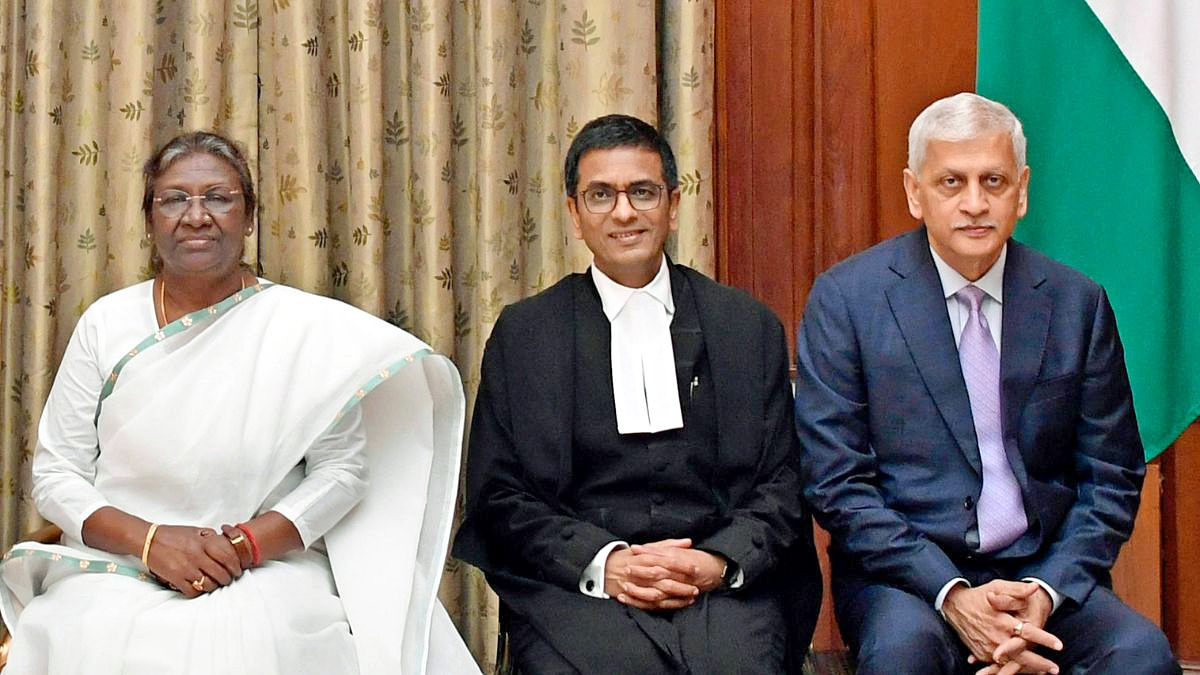 Chief Justice Dhananjaya Yeshwant Chandrachud Photos - Sakshi13