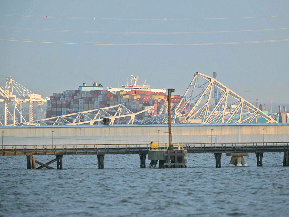 Maryland bridge collapses after being hit by cargo ship Photos - Sakshi18