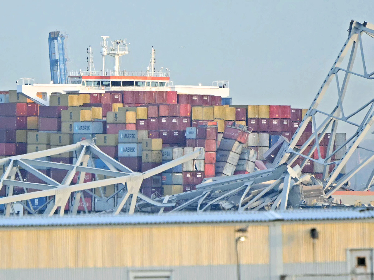 Maryland bridge collapses after being hit by cargo ship Photos - Sakshi5