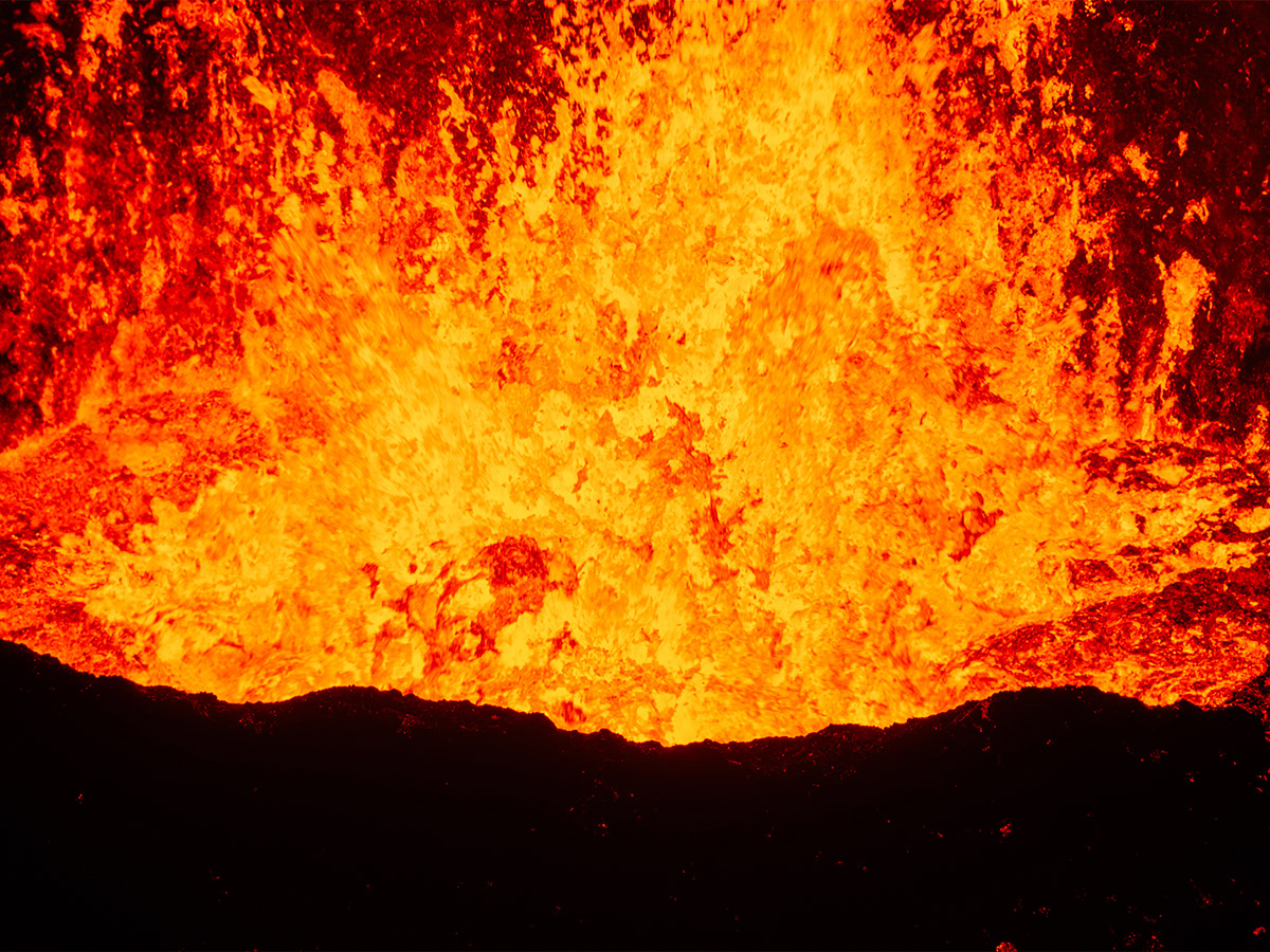 volcano in southwestern Iceland that erupted - Sakshi11