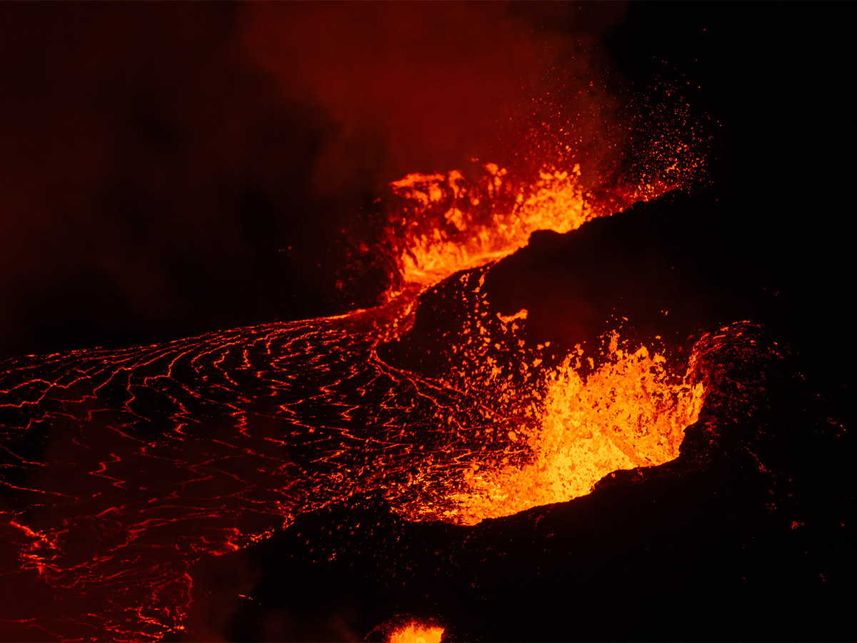 volcano in southwestern Iceland that erupted - Sakshi8