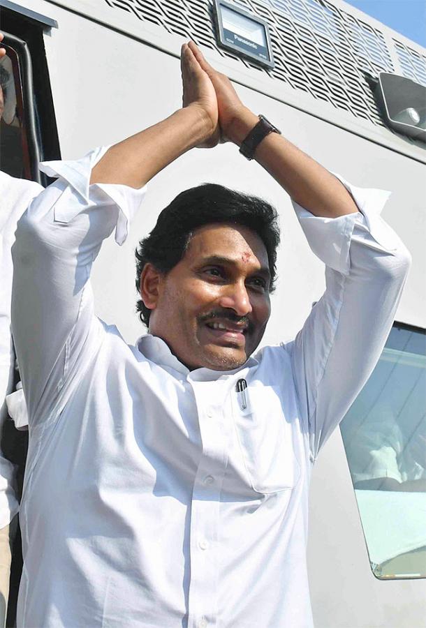 CM YS Jagan Memantha Siddham Public Meeting - Sakshi54