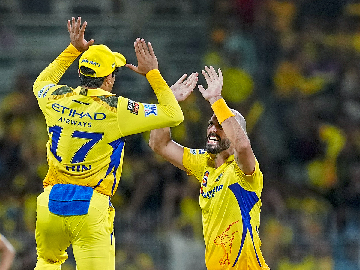 Chennai Super Kings Beat Gujarat Titans by 63 Runs Photos - Sakshi18