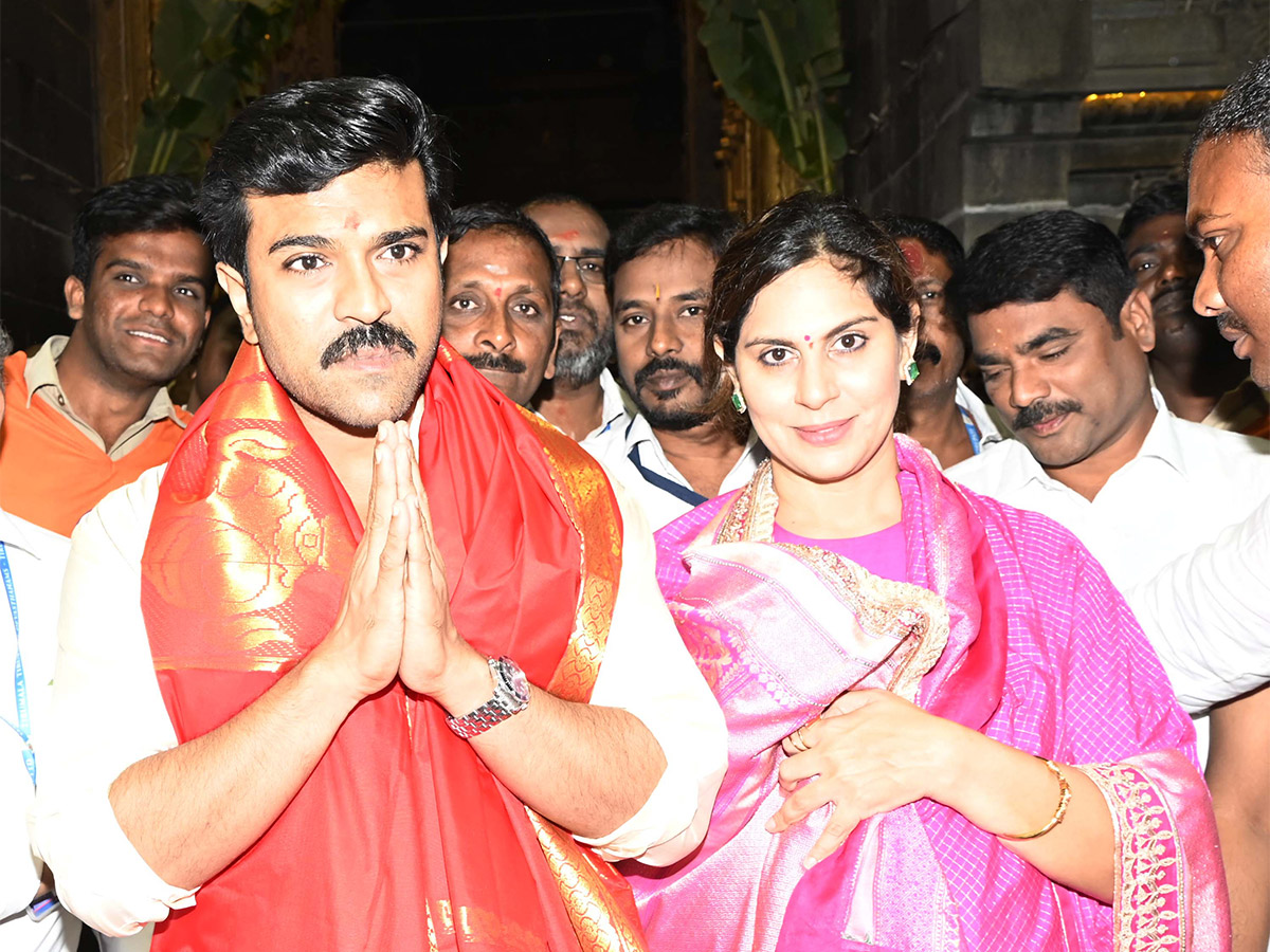 Ram Charan Visits Tirumala Temple - Sakshi4