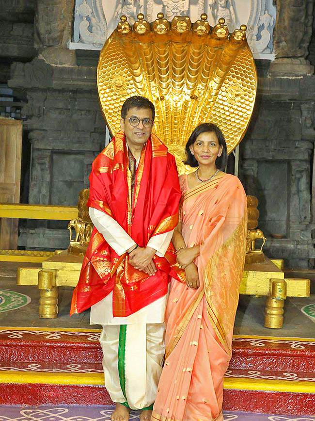 Ram Charan Visits Tirumala Temple - Sakshi9