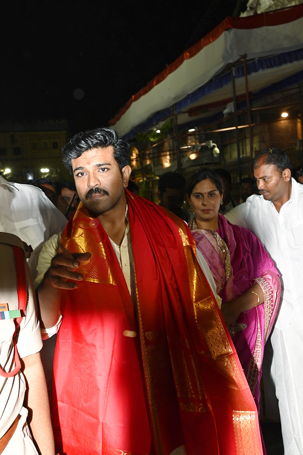 Ram Charan couple visits Tirumala temple Photos - Sakshi15