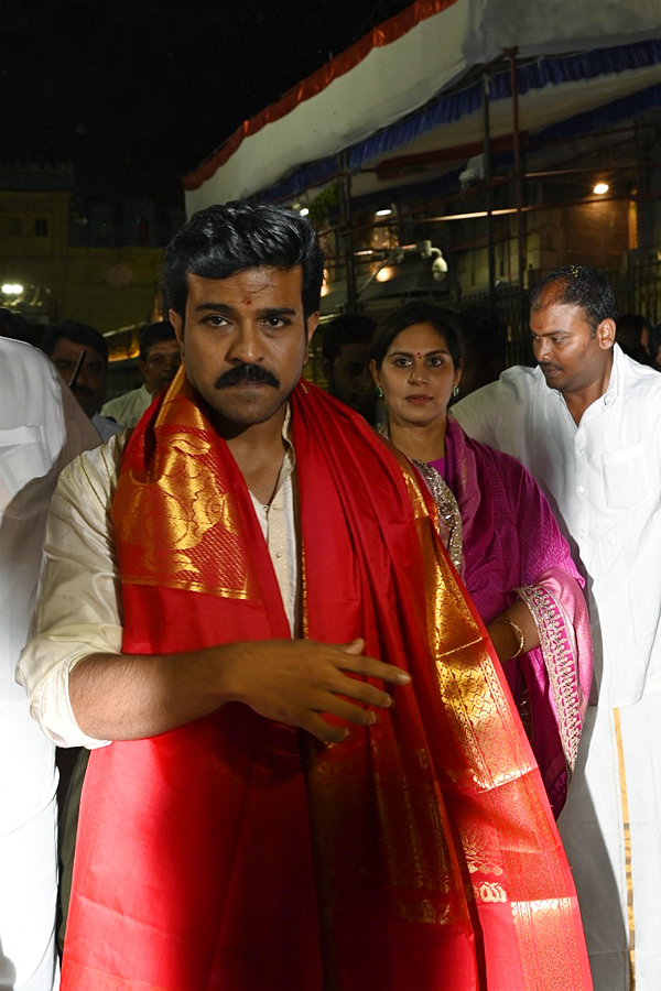 Ram Charan couple visits Tirumala temple Photos - Sakshi16