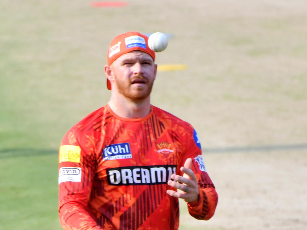 mumbai indians And Sunrisers Hyderabad practice Photos - Sakshi19