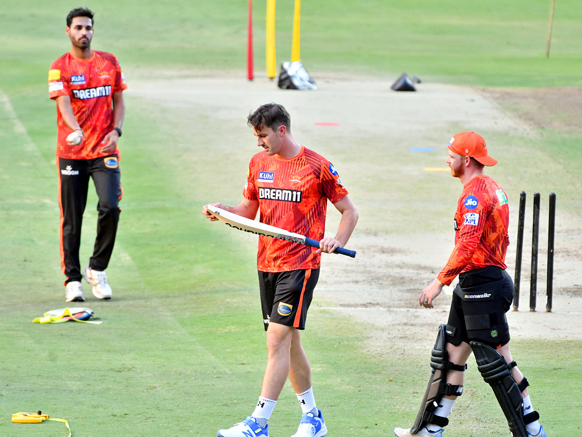 mumbai indians And Sunrisers Hyderabad practice Photos - Sakshi3