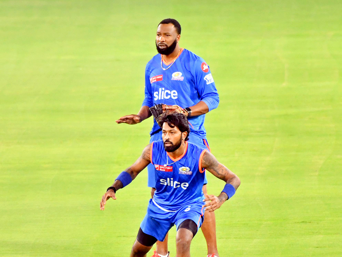 mumbai indians And Sunrisers Hyderabad practice Photos - Sakshi21