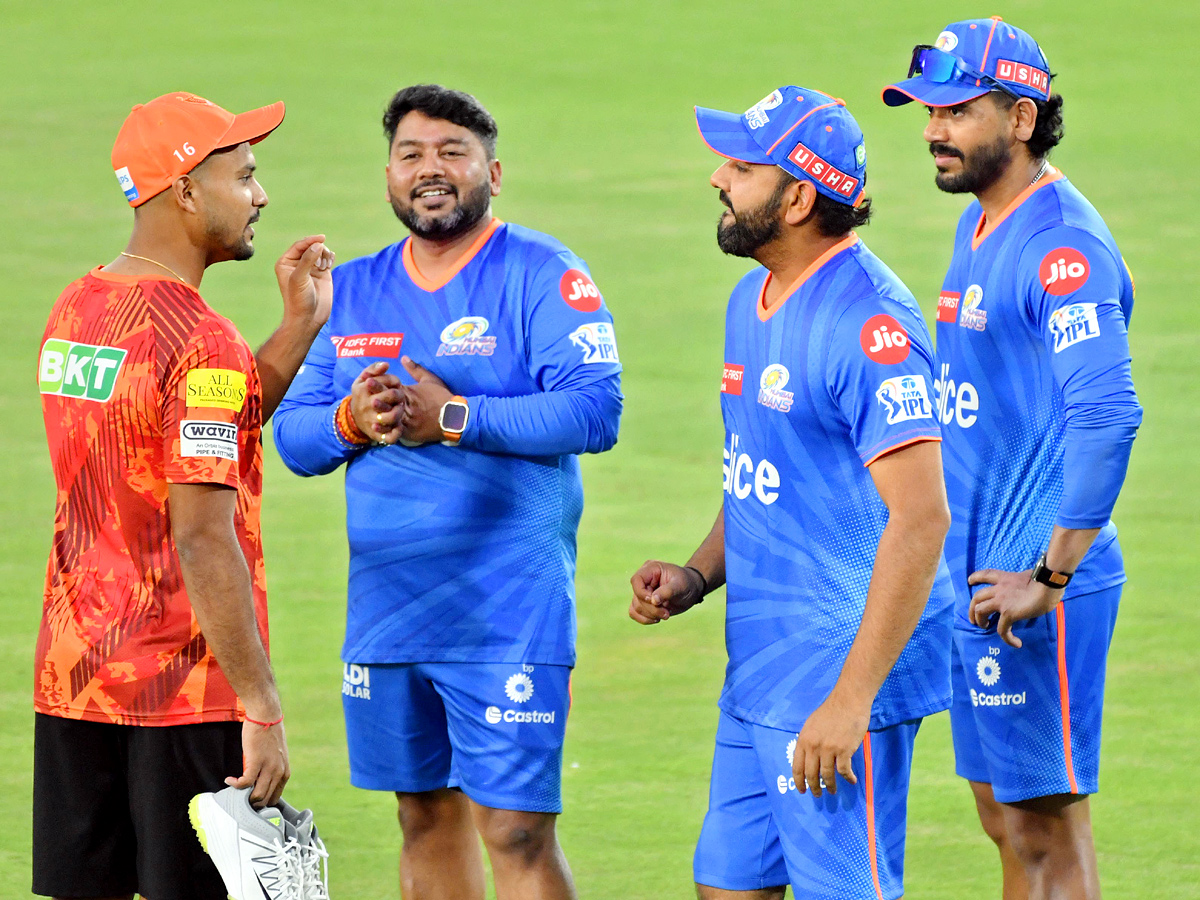 mumbai indians And Sunrisers Hyderabad practice Photos - Sakshi24