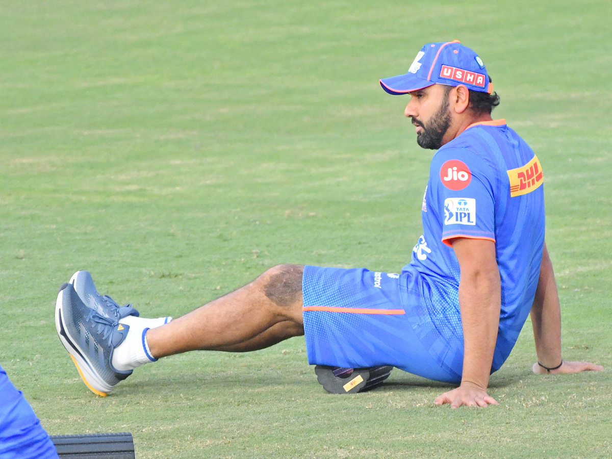 mumbai indians And Sunrisers Hyderabad practice Photos - Sakshi26