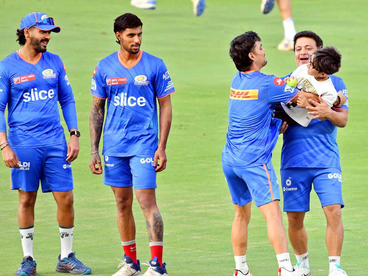 mumbai indians And Sunrisers Hyderabad practice Photos - Sakshi29